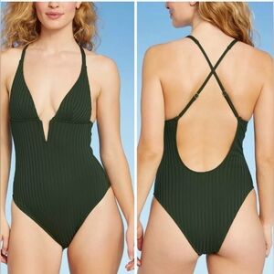 Shade & Shore One Piece Ribbed Plunge Front V-Wire Swimsuit, Green Size Med NWT